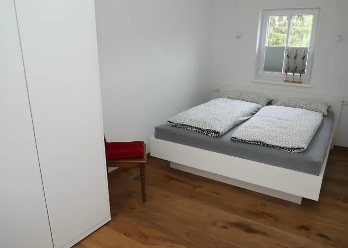 Modernes Haeusle In I Main & Wein 度假居